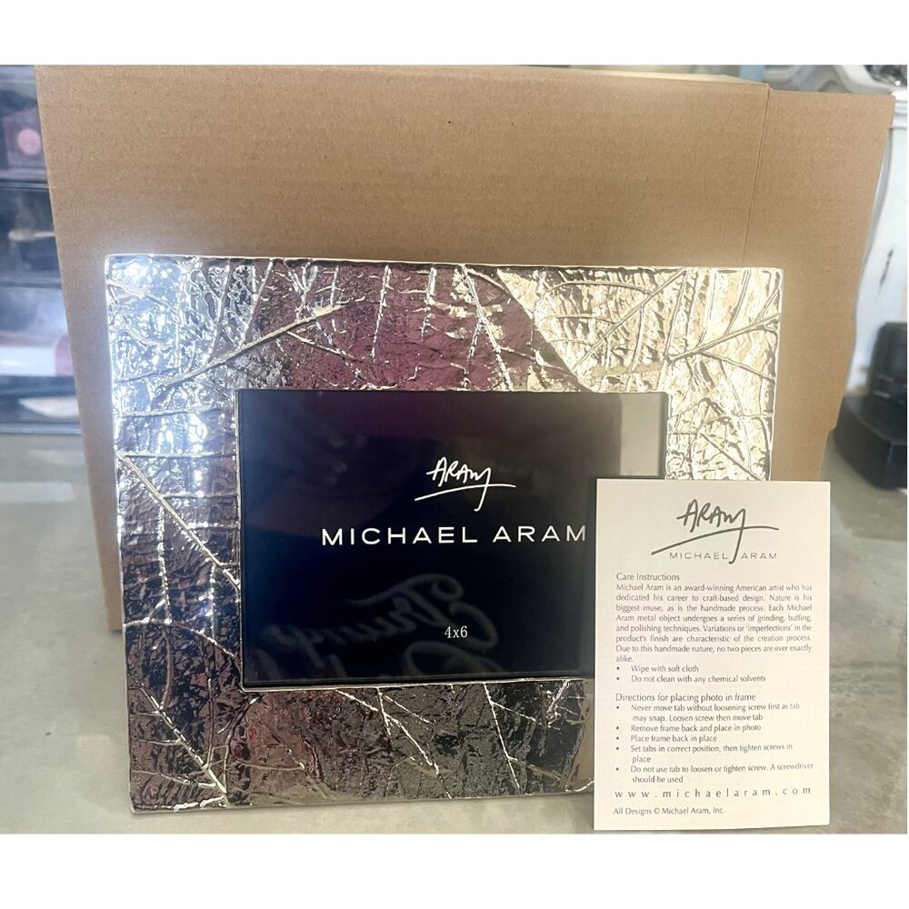 Brand New In Box: 4 X 6 Michael Aram "Forest Leaf" Frame in Shiny Silver